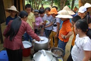 Người uốn nắn những giấc mơ thôn dã - 2