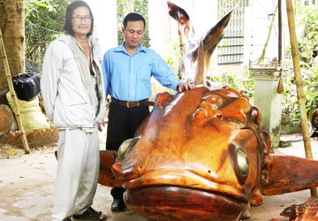 Tác phẩm nghệ thuật bạc tỉ từ gốc cây khô - 1