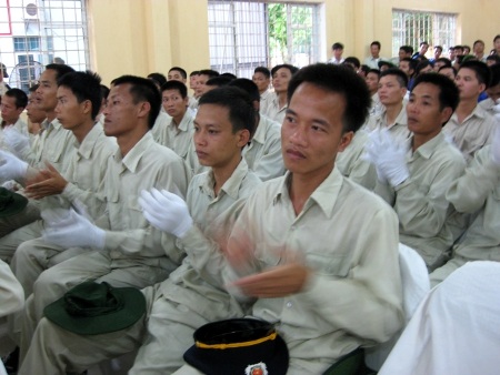 “Hãy tin tưởng chúng tôi - Chúng tôi đã thay đổi” - 1