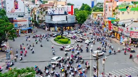 Giao thông TPHCM dưới góc nhìn độc đáo của nhiếp ảnh gia nước ngoài - 3 Giao thông TPHCM dưới góc nhìn độc đáo của nhiếp ảnh gia nước ngoài - 3