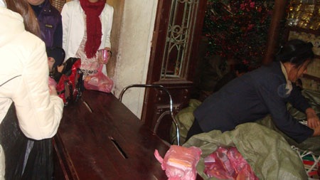 Mệt mỏi khi đi trả nợ Bà Chúa Kho - 3 Mệt mỏi khi đi trả nợ Bà Chúa Kho - 3