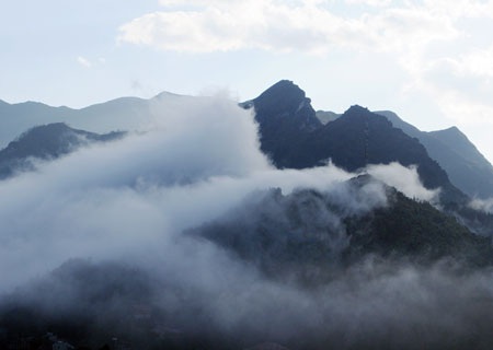 Mây núi Sa Pa đẹp huyền ảo ngày cuối năm - 6