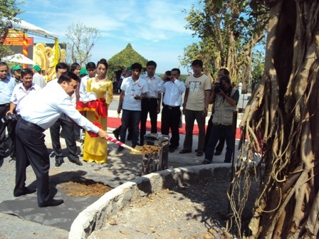 Khánh thành Đền thờ liệt sĩ miền Đông nam bộ - 3