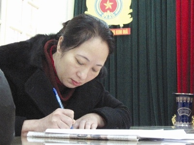 Bà chủ bạo hành ô sin: “Bắt ăn phân để trị thói... ăn vụng” - 1 Bà chủ bạo hành ô sin: “Bắt ăn phân để trị thói... ăn vụng” - 1