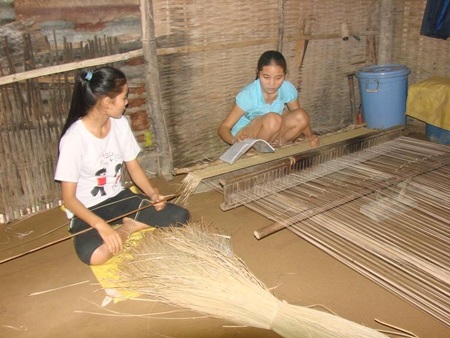 Gặp hai chị em nữ sinh quăng xe bắt cướp - 3