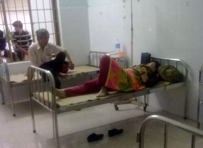 Cô hiệu phó bị bạn trai cứa cổ - 1 Cô hiệu phó bị bạn trai cứa cổ - 1