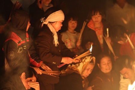 Hội “lấy đỏ” hiếm gặp ở Hà Nội - 10