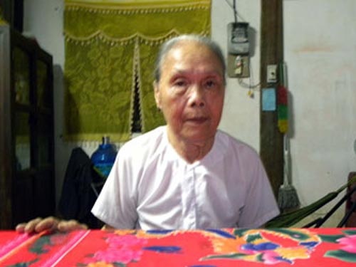Hai cụ 90 muốn kết hôn, bị con cản trở! - 1 Hai cụ 90 muốn kết hôn, bị con cản trở!