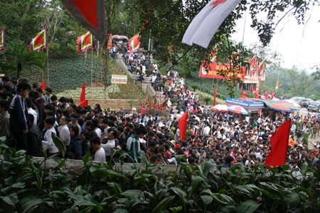 Đất Tổ Hùng Vương tưng bừng lễ hội