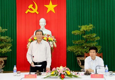 Trưởng Ban Tuyên giáo TW kiểm tra công tác xây dựng Đảng ở Quảng Ngãi - 1 Trưởng Ban Tuyên giáo TW kiểm tra công tác xây dựng Đảng ở Quảng Ngãi