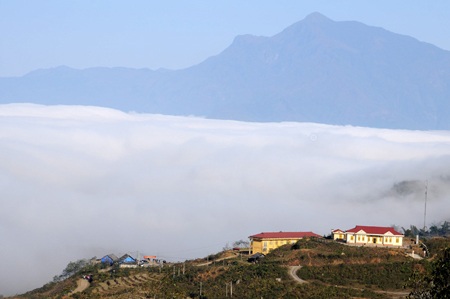 Mùa mây Y Tý - 3 Mùa mây Y Tý