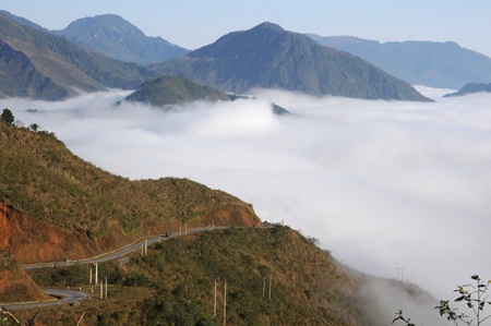 Mùa mây Y Tý - 4 Mùa mây Y Tý