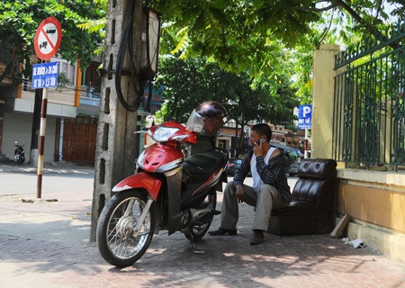 Lào Cai “khô khốc” trong nắng nóng kỷ lục - 6 Lào Cai “khô khốc” trong nắng nóng kỷ lục