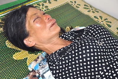 Bị chồng hành hạ suốt 30 năm