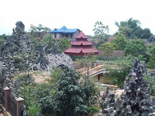 “Cung điện” của trùm ma túy Nguyễn Văn Thi. Ảnh: MẠNH DUY