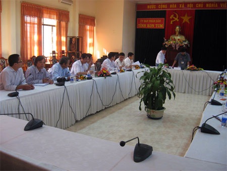 Đập thủy điện Đăk Mek 3 vỡ vì dùng bê tông... đất trộn cát - 1 Quang cảnh buổi họp báo sáng nay