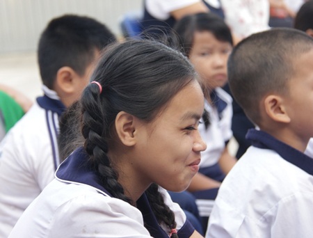 Em Thẳm vẫn giữ sự hồn nhiên, vô tư của một học sinh lớp 2.