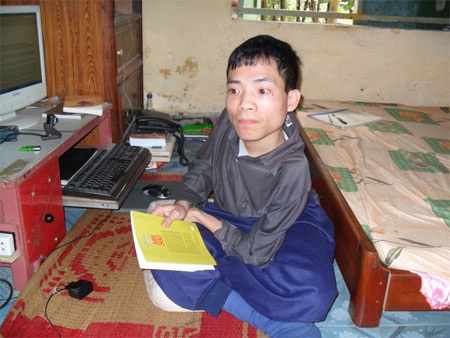 Khát khao sống dù cơ thể bị trói buộc trong căn phòng nhỏ