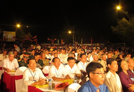 Long trọng kỷ niệm 50 năm chiến thắng Ấp Bắc - 2 Đông đảo lãnh đạo và người dân tham dự lễ mít tinh