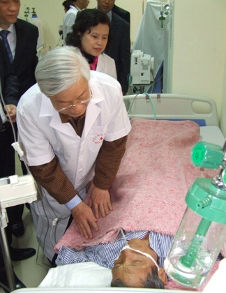 Tổng Bí thư Nguyễn Phú Trọng chúc mừng các thầy thuốc Việt Nam - 1 Tổng Bí thư Nguyễn Phú Trọng thăm hỏi, tặng quà bệnh nhân
Bệnh viện K. (Ảnh: Quân đội nhân dân)