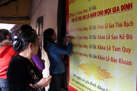 Nở rộ dịch vụ giải hạn sao xấu cho năm mới - 2 Bảng ngày tháng giải hạn các sao trong năm.