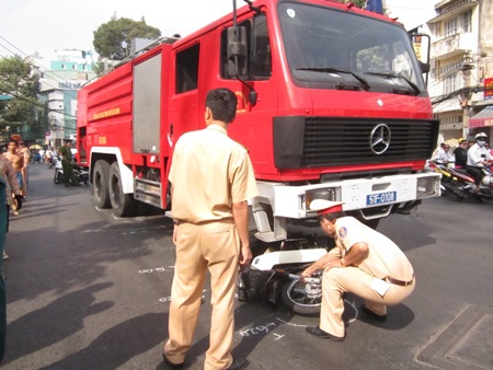 Xe cứu hỏa gây tai nạn chết người - 2 (Ảnh: Thảo Trần)