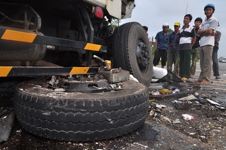 Những hình ảnh kinh hoàng sau vụ tai nạn