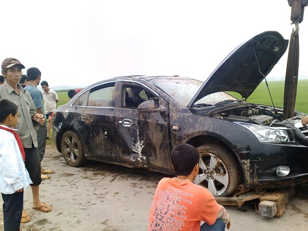 Chiếc xe tắm bùn