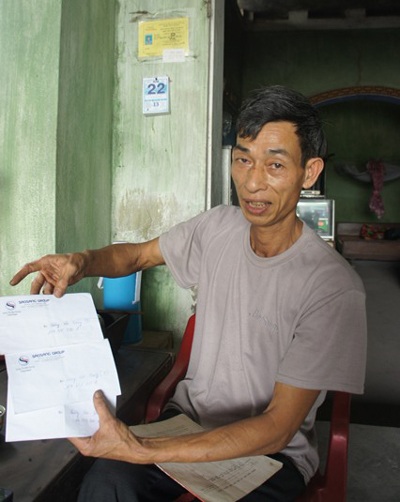 Ông Hồng - một trong 8 hộ dân được nhận tiền đền bù cao gấp 11 lần so với các hộ khác.