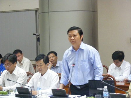 Ông Bùi Pháp “hứa” sẽ bảo vệ môi trường và đời sống văn hóa xã hội khi thực thi thủy điện