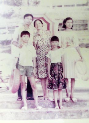 Phu nhân Trung tướng Vương Thừa Vũ và chuyện gả chồng cho con dâu - 1 Sau khi được mẹ chồng tác thành, chị Vân đã có thêm một gia đình hạnh phúc.