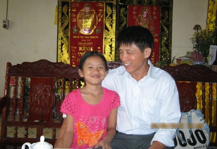 Câu chuyện đời người đàn ông từng 19 năm chạy trốn pháp luật - 3 Con cái chăm ngoan học giỏi là niềm tự hào lớn nhất của anh chị