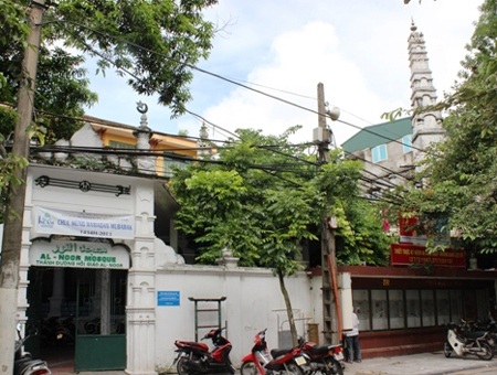 Thánh đường Hồi giáo giữa lòng Hà Nội - 1 Thánh đường Hồi giáo giữa lòng Hà Nội