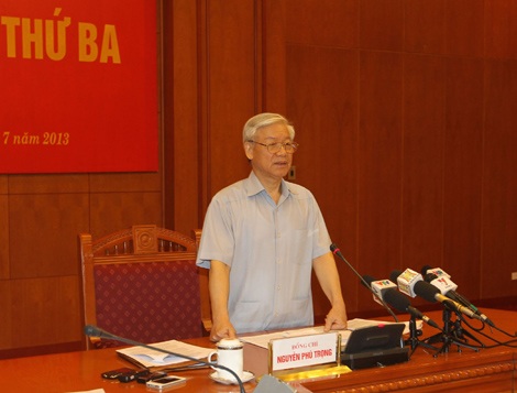 Sớm xét xử một số vụ tham nhũng nghiêm trọng - 1 Tổng Bí thư Nguyễn Phú Trọng phát biểu tại phiên họp. Ảnh: Trí Dũng - TTXVN