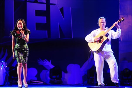 Viettel chăm sóc người có công với cách mạng tại Vĩnh Phúc