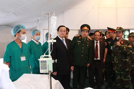 Diễn tập thực binh ứng phó thảm họa khẩn cấp cấp khu vực - 10 Cấp cứu người bị nạn. Ảnh: VGP/Quang Hiếu