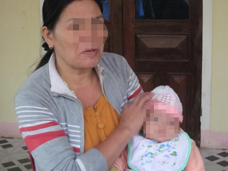 Bà nội tự tung tin bán cháu ruột để mua xe máy - 1 Bà nội tự tung tin bán cháu ruột để mua xe máy