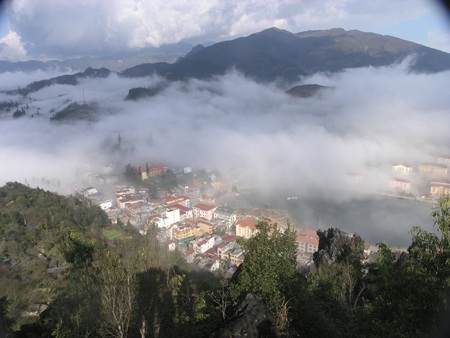 Tìm kiếm nhà thực vật người Anh mất tích ở Sa Pa