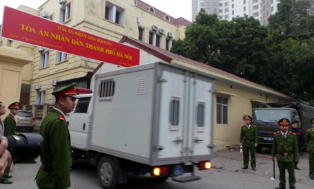 Dương Chí Dũng làm nhân chứng trong phiên xử Dương Tự Trọng