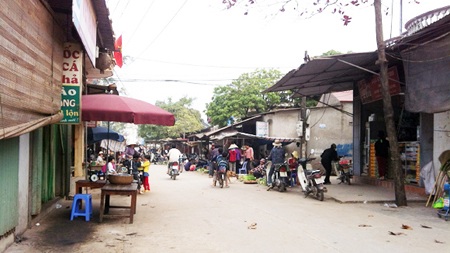 Ngay tại Hà Nội có một làng đàn ông lấy cả chục bà vợ - 1 Hai chị em lấy chung một chồng