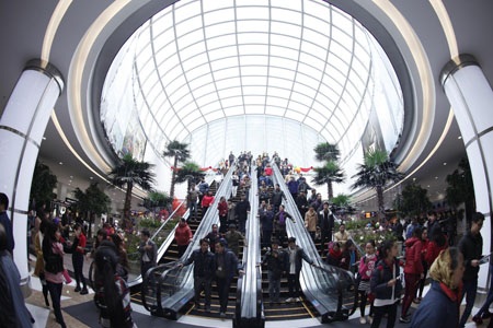 Bảo vệ Times City trả lại hơn 80 triệu đồng cho người bỏ quên