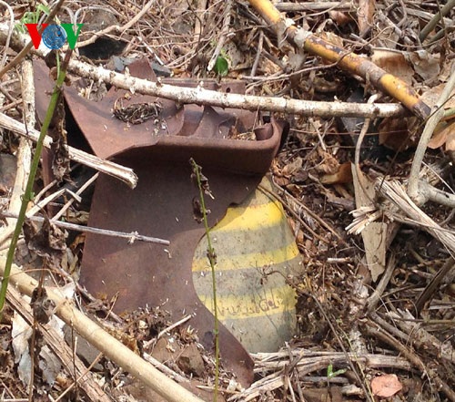 Bé trai bị bố đánh chết và bom "khủng" nằm chờ 7 tháng - 2 Quả bom “khủng”