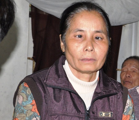 Bà Nguyễn Thị Trọng - người chứng kiến sự việc - bức xúc.