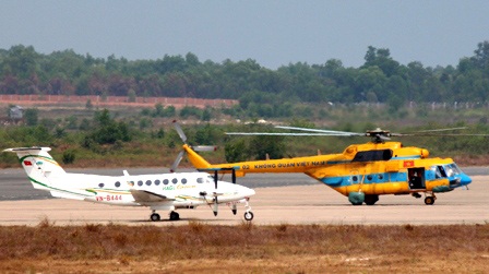 Phát hiện đốm trắng khác lạ trên biển