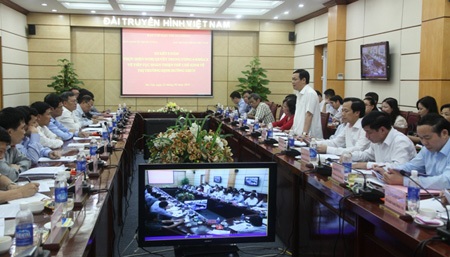 Ban Kinh tế TƯ làm việc với Bộ Tài chính và Đài Truyền hình Việt Nam