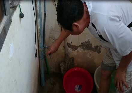 Người Hà Nội tính chuyện khoan giếng vì mất nước kéo dài - 3 10 ngày nay vòi nước sạch không nhỏ giọt