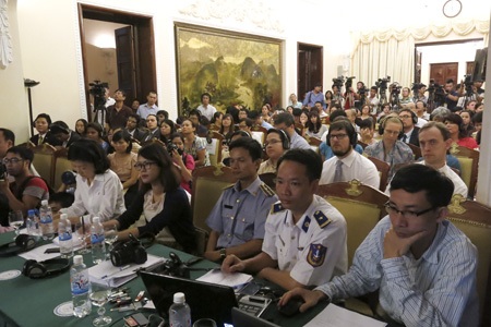 Phóng viên Vietnamnet hỏi: 