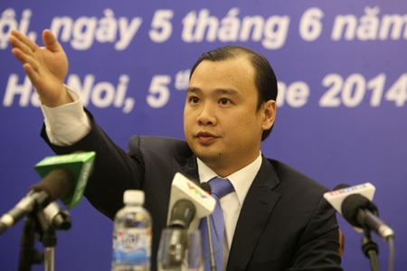 VN hoan nghênh nghị quyết của Thượng viện Mỹ về Biển Đông - 1 Ông Lê Hải Bình nhấn mạnh: Yêu nước nhưng phải tôn trọng pháp luật! (Ảnh: Ɉữu Nghị)