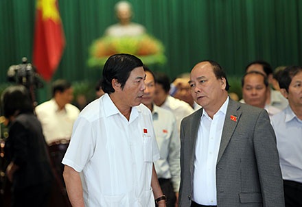 Thoát bóng người láng giềng xấu bụng bằng cách nào?