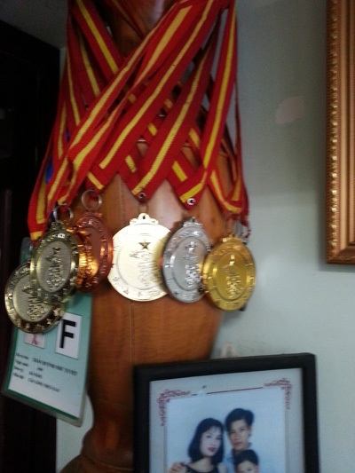 Chuyện người chủ con tàu bị Trung Quốc đâm chìm - 5 Chùm huy chương của cô con gái